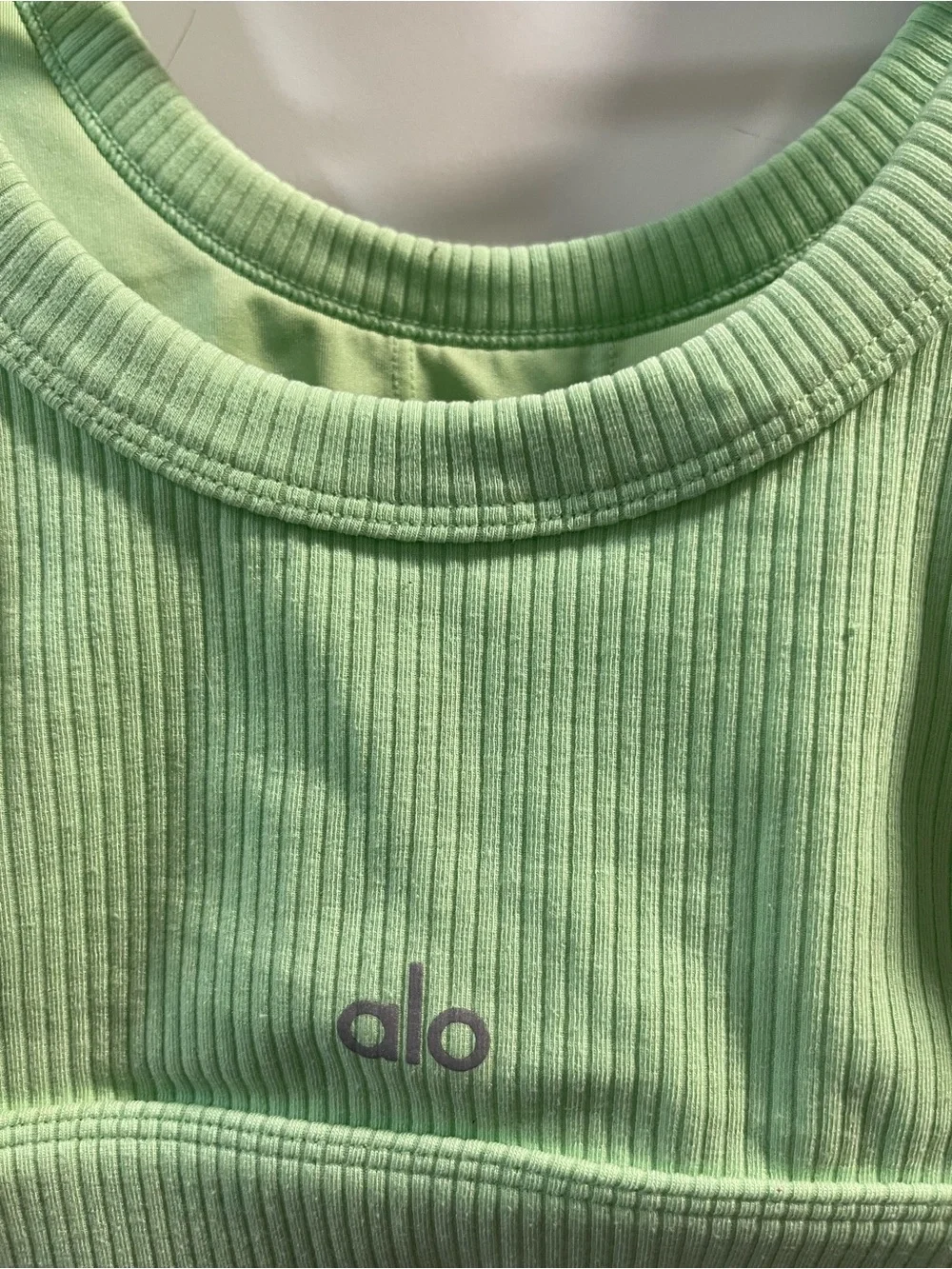 ALO Yoga Ribbed Crop Tank Top - Mint Green